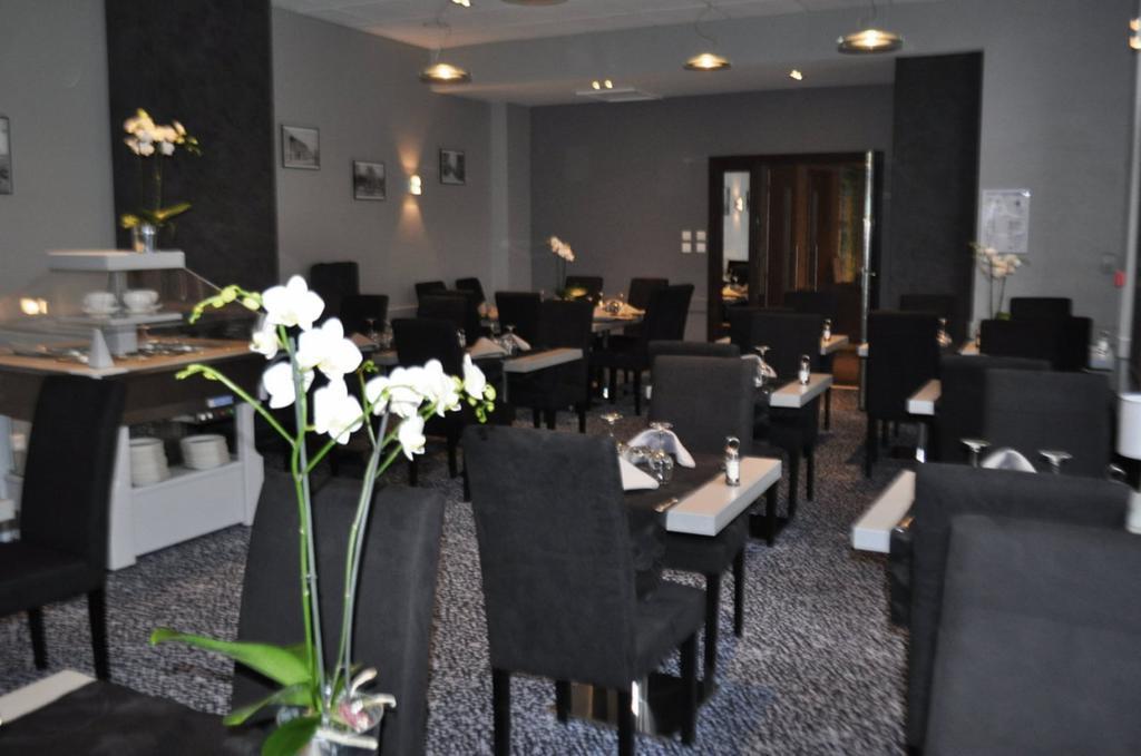 Hotel Restaurant De L'Ecu 종작 외부 사진